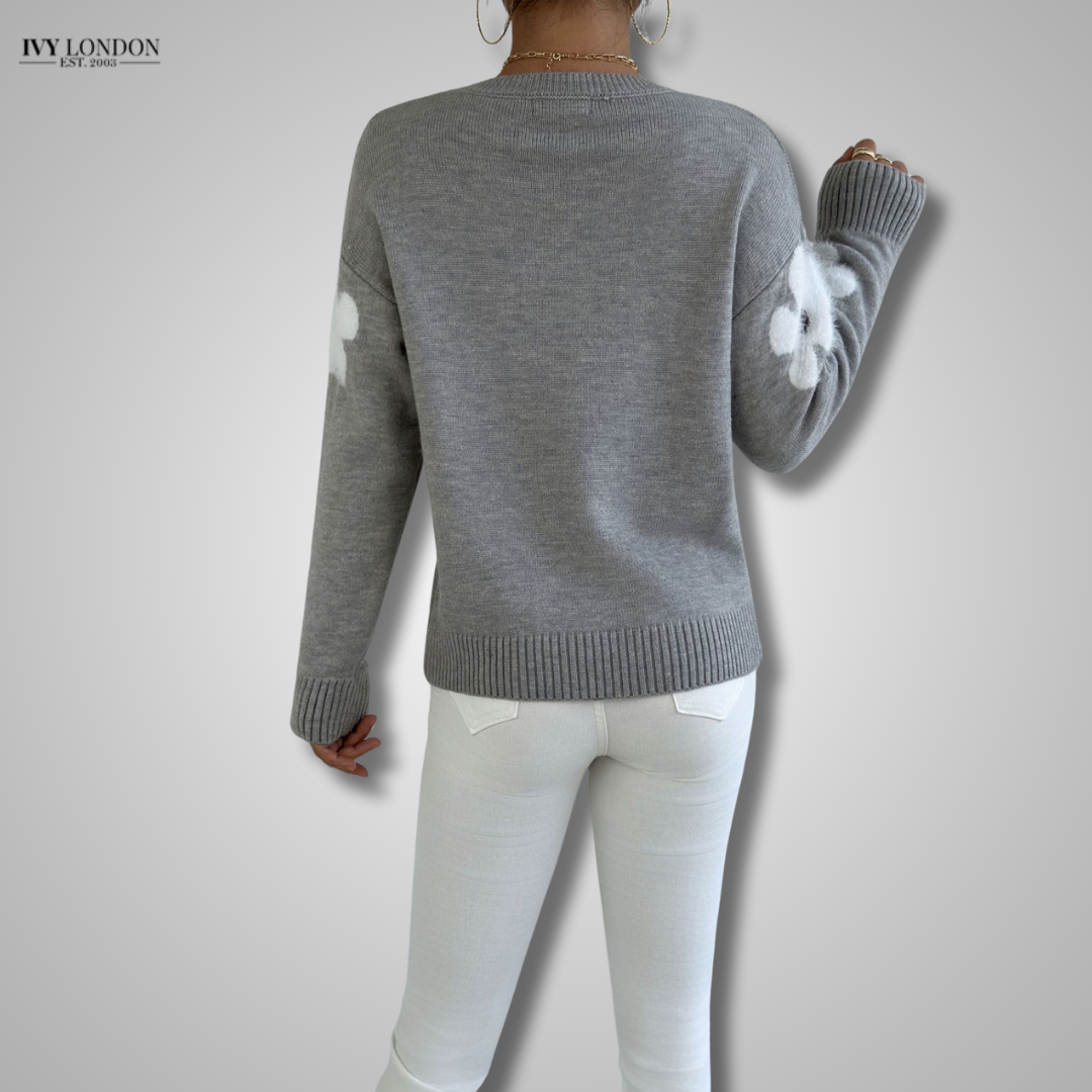 ALISON | ELEGANT FLORAL KNIT SWEATER WITH TUMMY COVERAGE