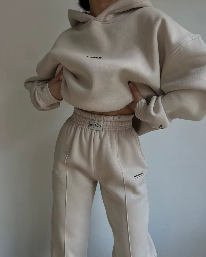 Isla Urban - Oversized Hoodie Suit