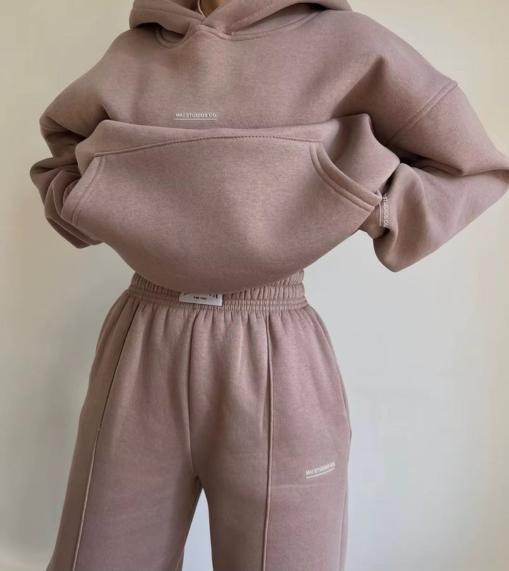 Isla Urban - Oversized Hoodie Suit