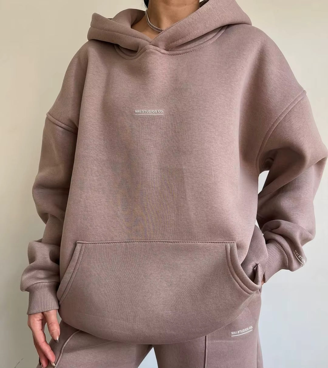 Isla Urban - Oversized Hoodie Suit