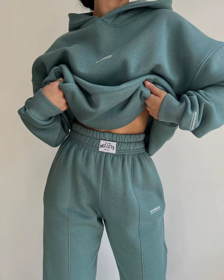 Isla Urban - Oversized Hoodie Suit