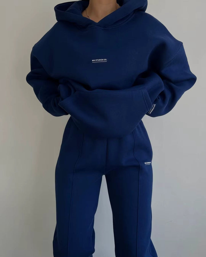 Isla Urban - Oversized Hoodie Suit