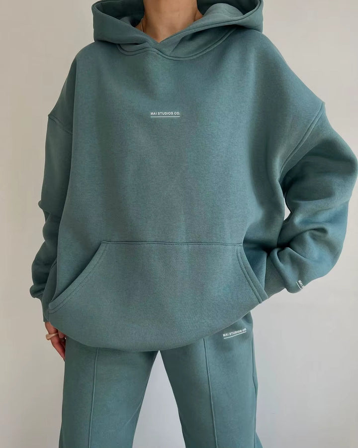 Isla Urban - Oversized Hoodie Suit
