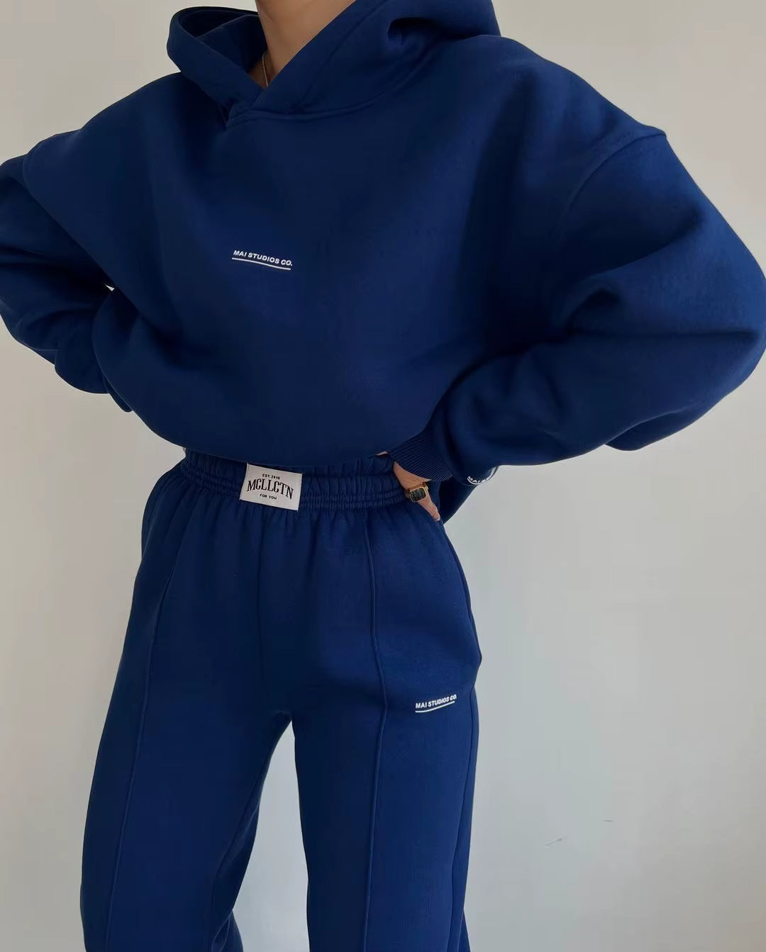 Isla Urban - Oversized Hoodie Suit
