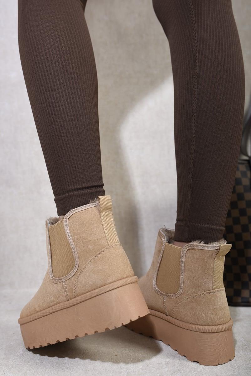 Chelsea Thick Sole Plush Platform