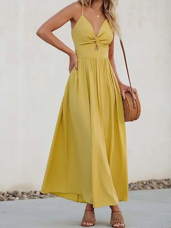 Solid color pleated Dress