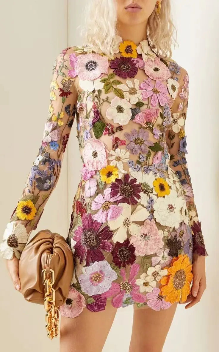 Elegante Luxus-Blumenstickerei