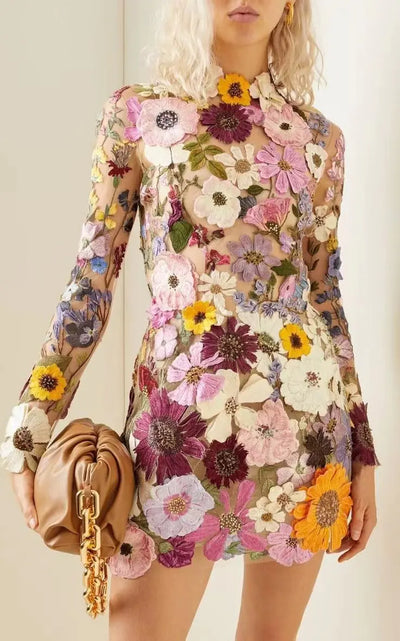 Elegante Luxus-Blumenstickerei