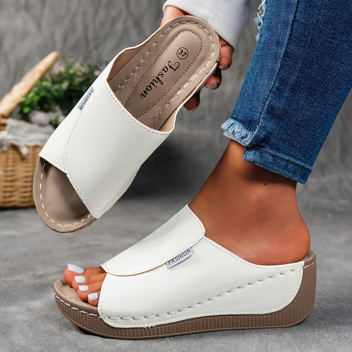 Comfortable Leather Slippers with Thick Sole and Arch Support