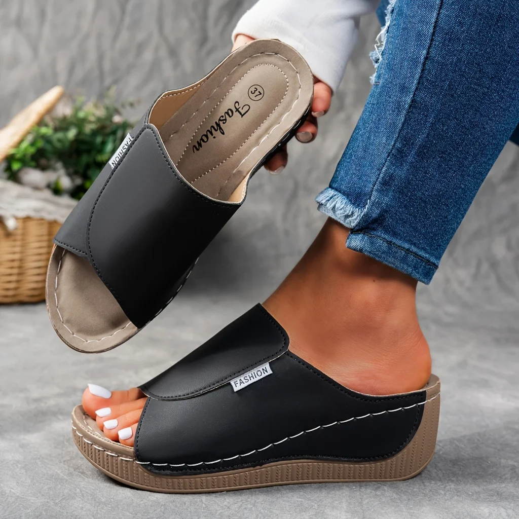 Comfortable Leather Slippers with Thick Sole and Arch Support