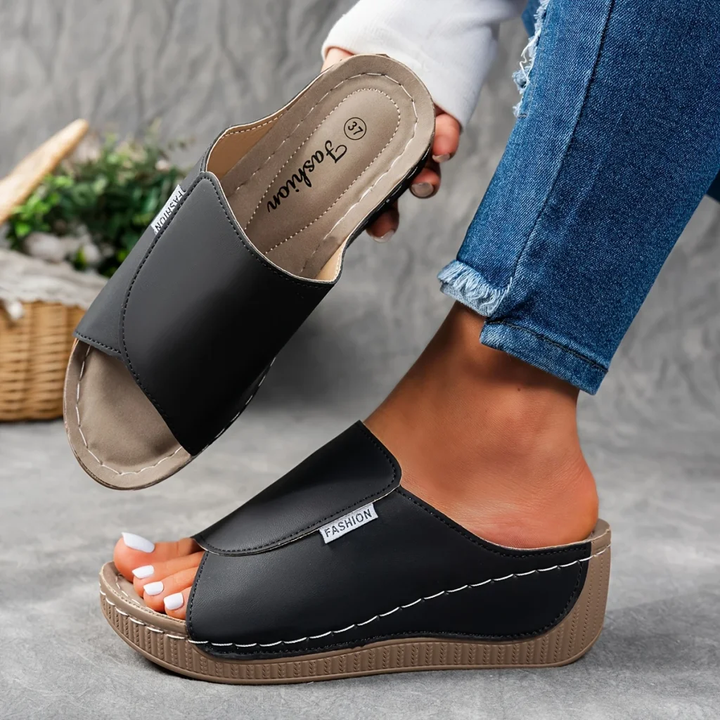 Comfortable Leather Slippers with Thick Sole and Arch Support
