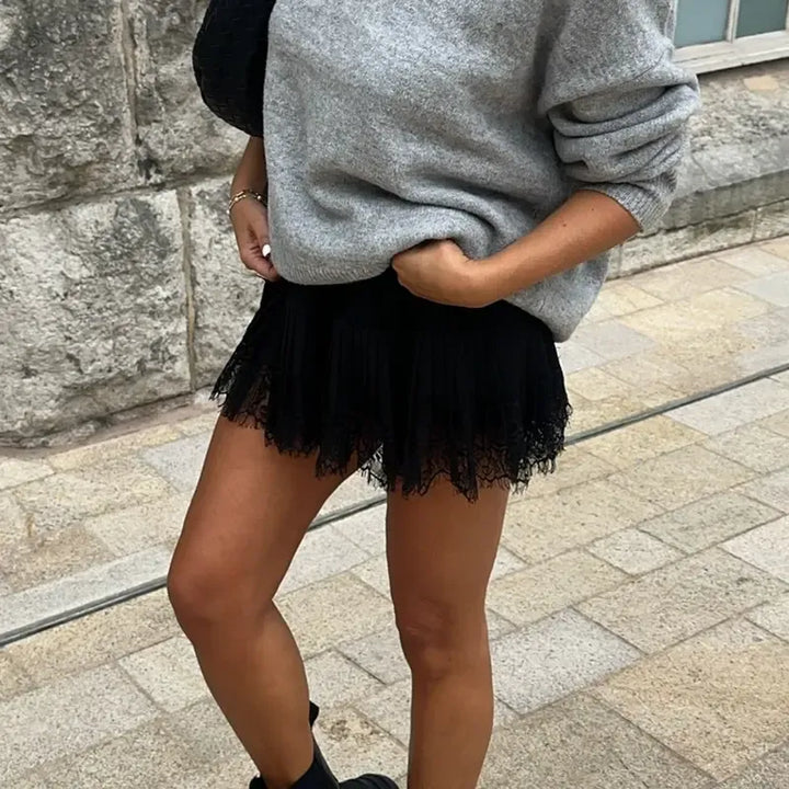 Y2K Lace Mini Skirt