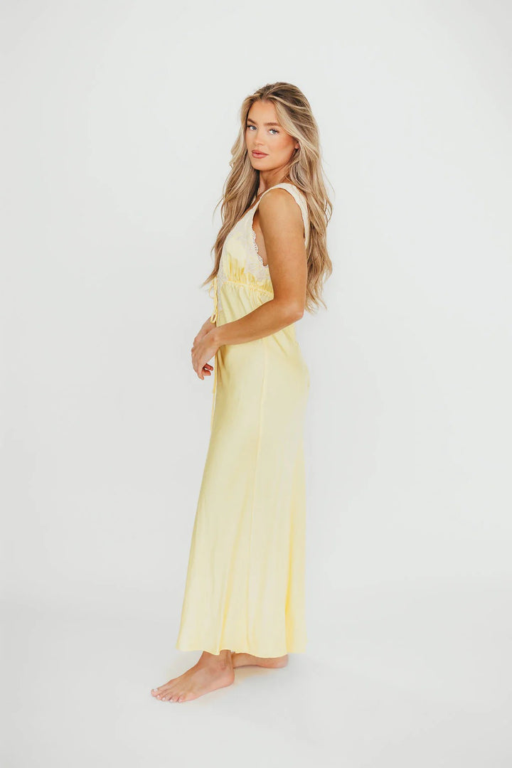LuxeLace™ Satin Backless Maxi Dress