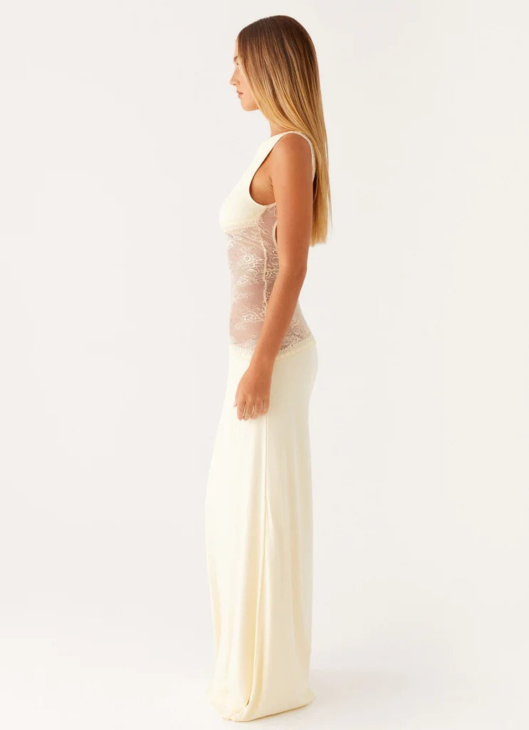 Lace Elegance Maxi Dress