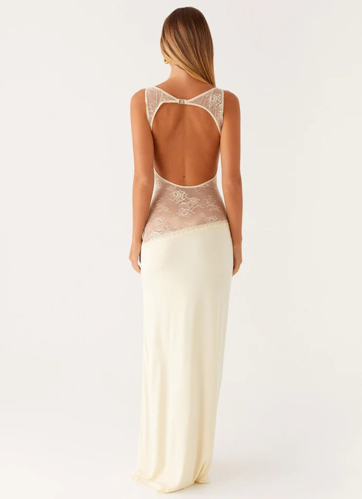 Lace Elegance Maxi Dress