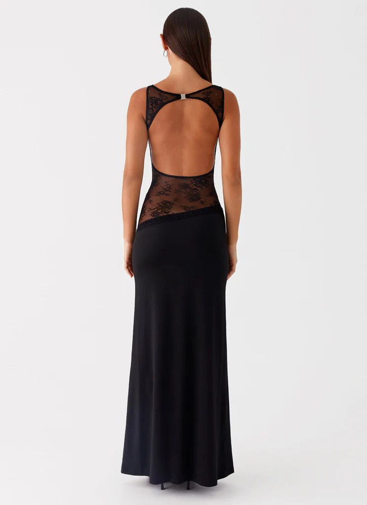 Lace Elegance Maxi Dress